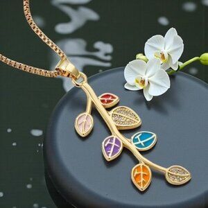 Nature-Inspired 18K Gold Plated Necklace 🌿 with Colorful Leaf Pendant 🌈